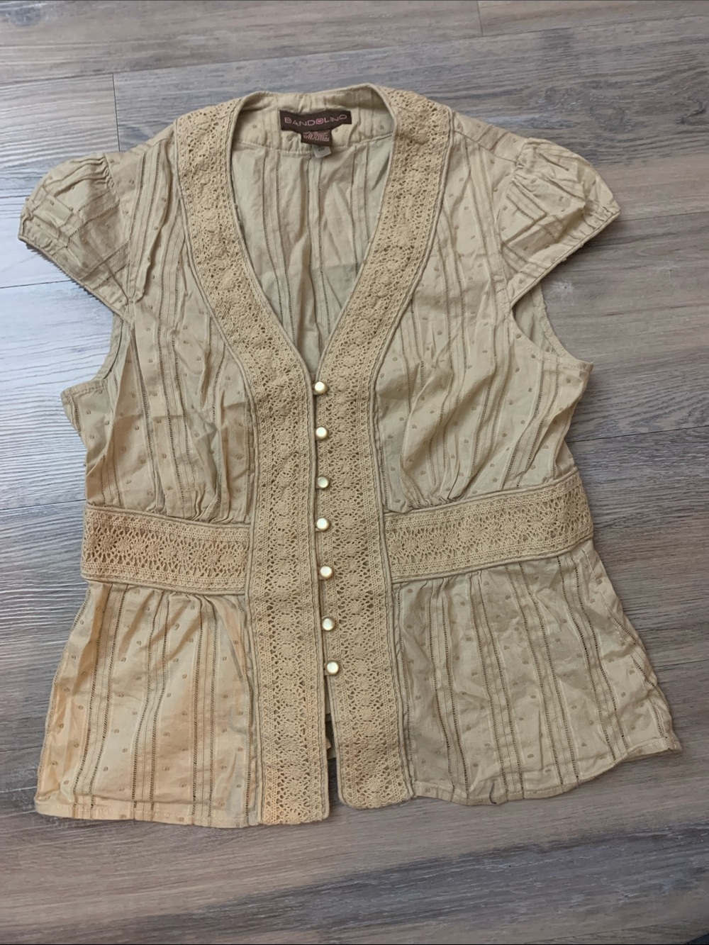 Bandolino Cream Crochet-Trim Pearl Button Cap Sleeve Blouse Size 6